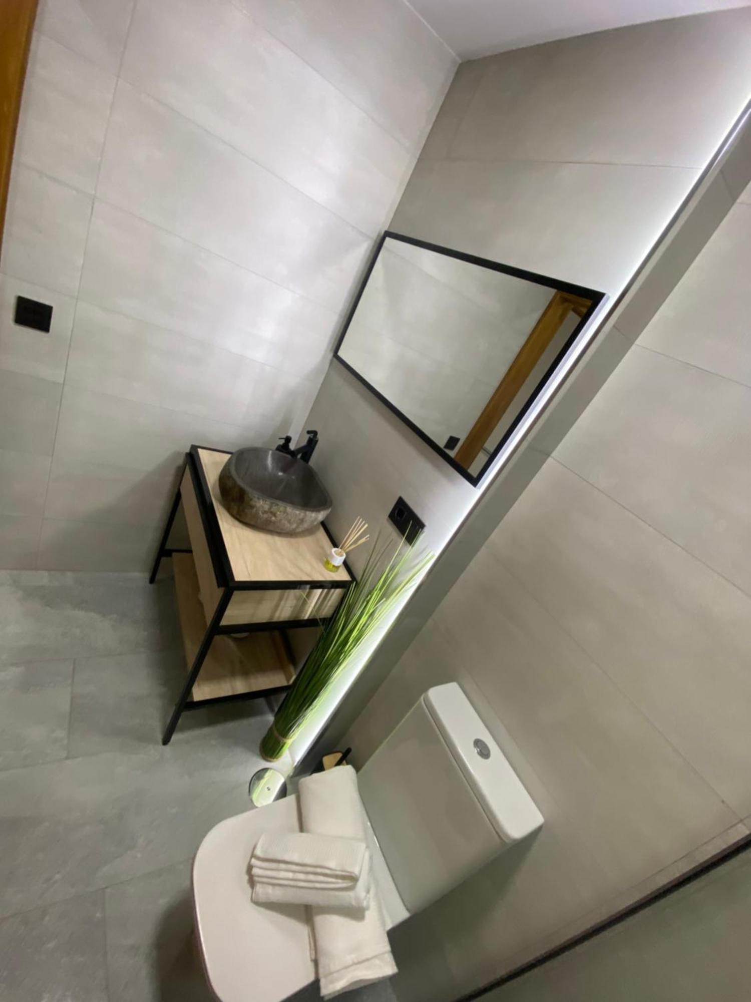 Apartament Centrico, Luminoso Y Equipado Madryt Zewnętrze zdjęcie