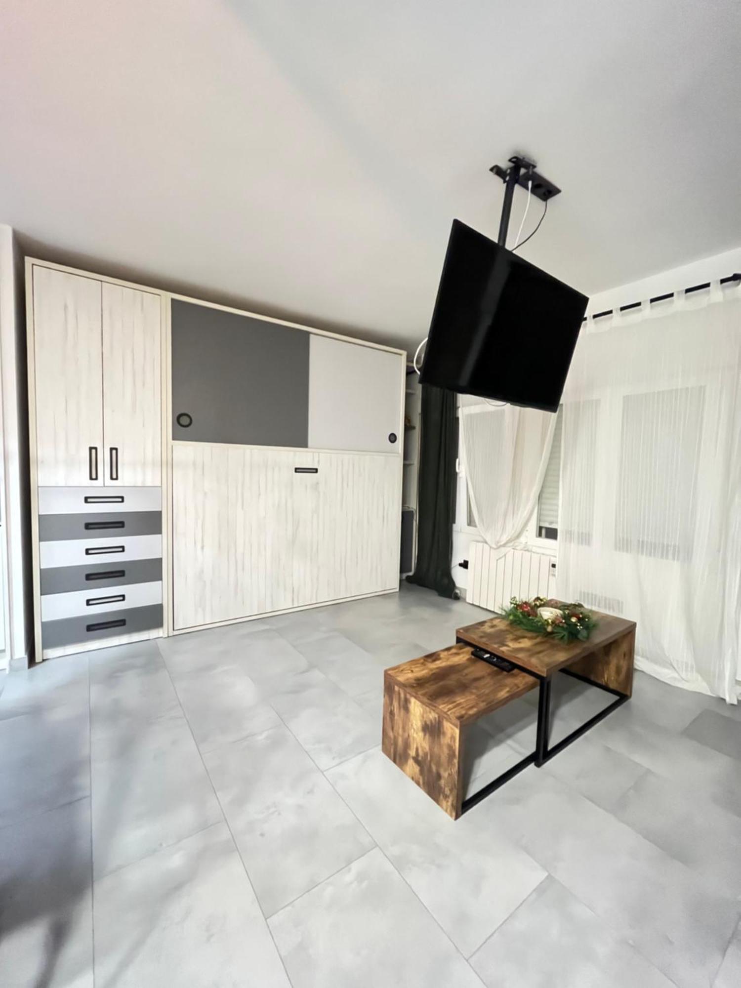 Apartament Centrico, Luminoso Y Equipado Madryt Zewnętrze zdjęcie